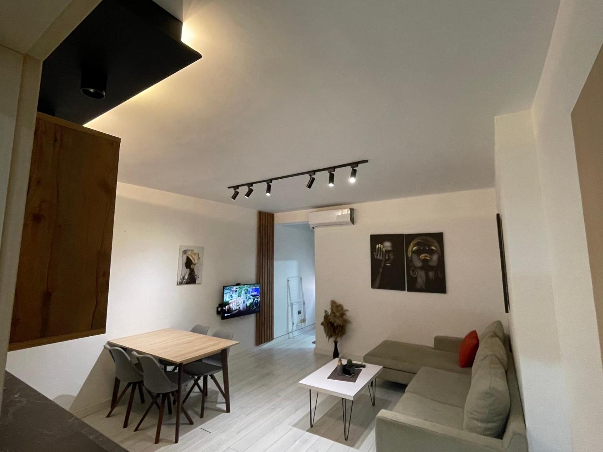 Your Apartment Tirana City Centre Zewnętrze zdjęcie